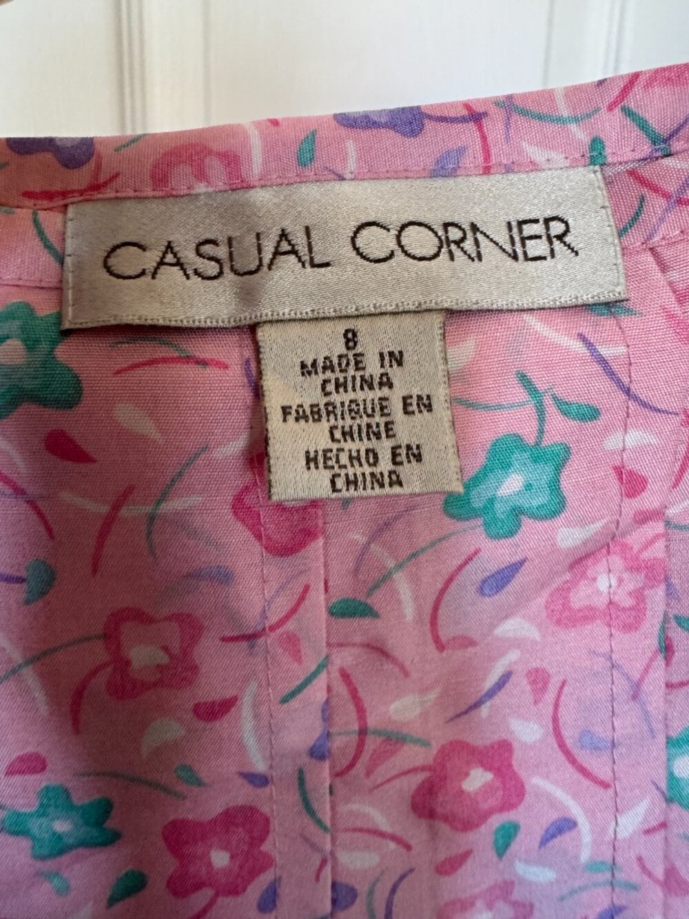 Vintage Casual Corner Pink Floral Silk Skirt Size 8 - Picture 2 of 3